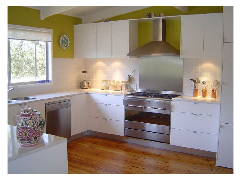 8 Domain Road, Currumbin QLD 4223