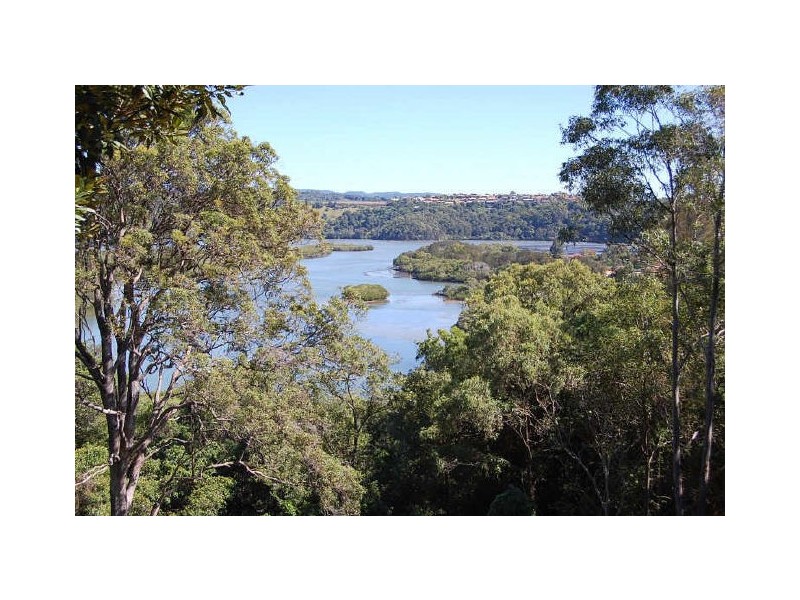 22 Lakeview Parade, Tweed Heads South NSW 2486