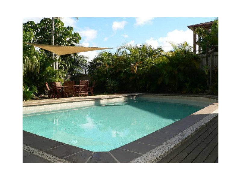 69 Laura Street, Banora Point NSW 2486