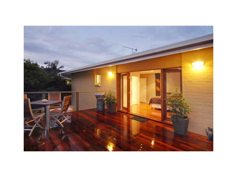 49 Stapylton Street, Coolangatta QLD 4225