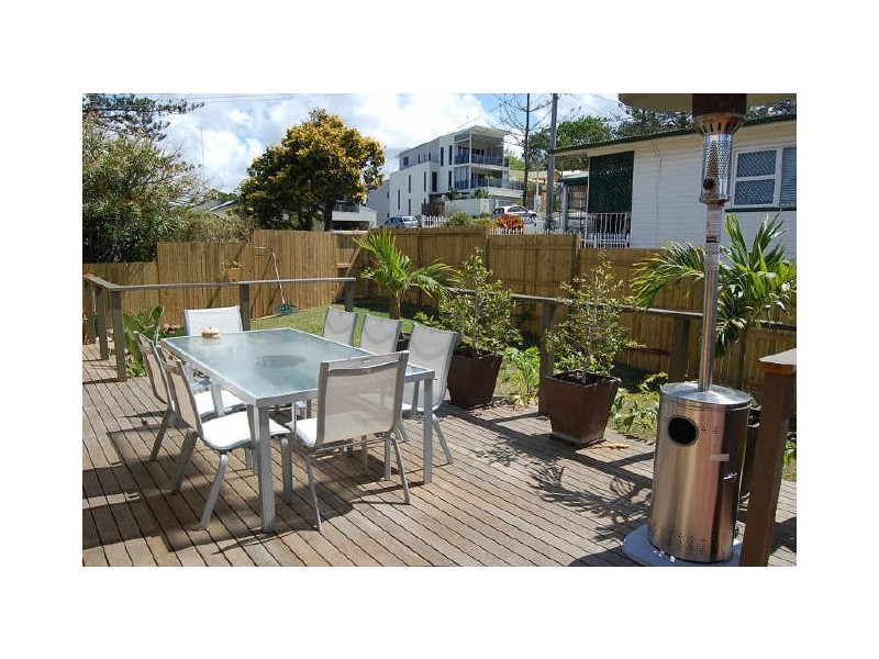 49 Stapylton Street, Coolangatta QLD 4225