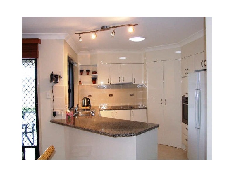 7 White Fig Court, Banora Point NSW 2486