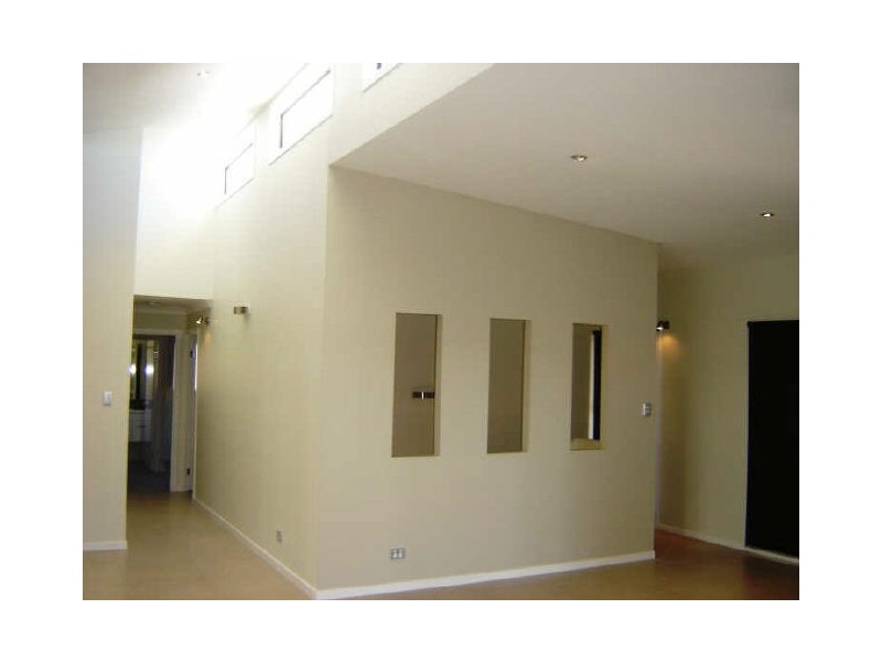 9 Molonglo, Reedy Creek QLD 4227