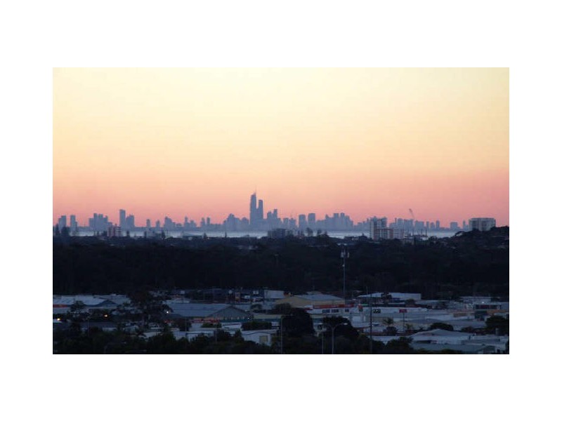 15 Laura Street, Banora Point NSW 2486