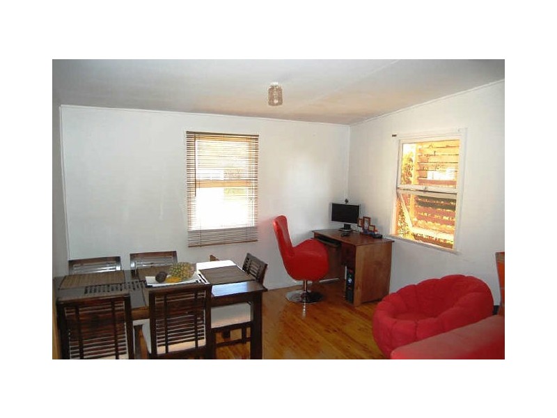 2 Sunshine Avenue, Tweed Heads South NSW 2486