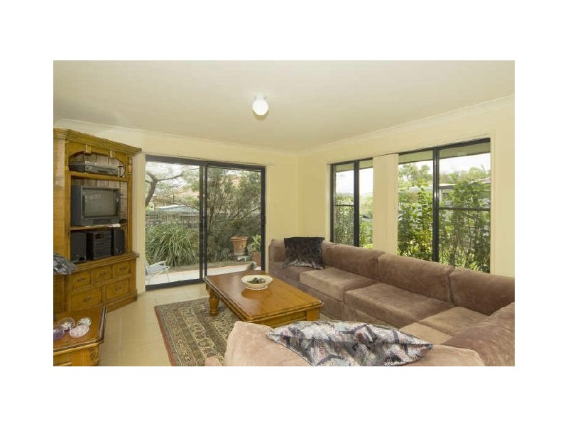 5 Greendale Place, Banora Point NSW 2486