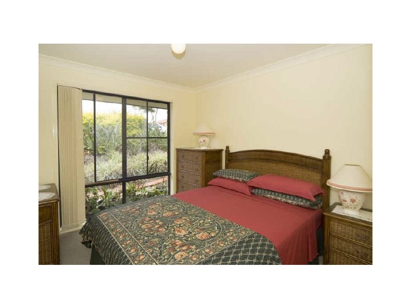 5 Greendale Place, Banora Point NSW 2486