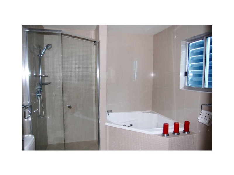 1/129-131 Musgrave St, Coolangatta QLD 4225