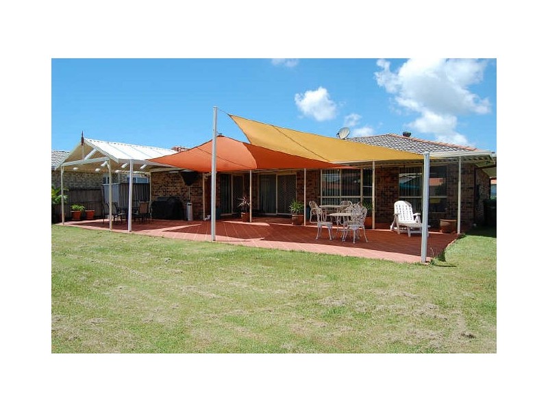 30 Birkdale Court, Banora Point NSW 2486