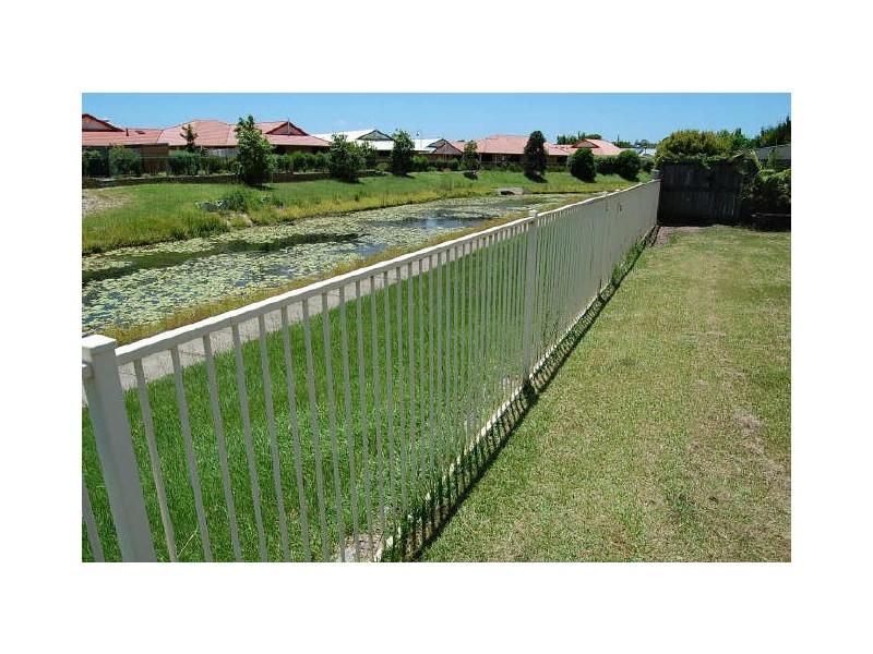 30 Birkdale Court, Banora Point NSW 2486