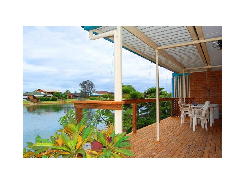 1/2 The Quarterdeck, Tweed Heads NSW 2485