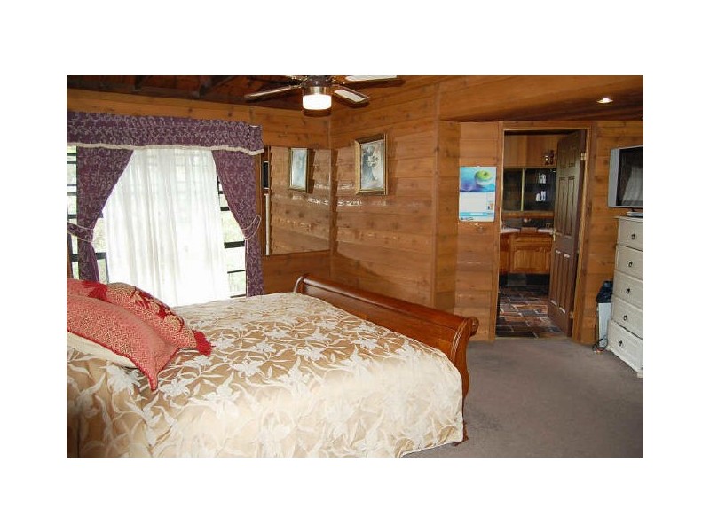 475 Tallebudgera Connection Rd, Tallebudgera QLD 4228