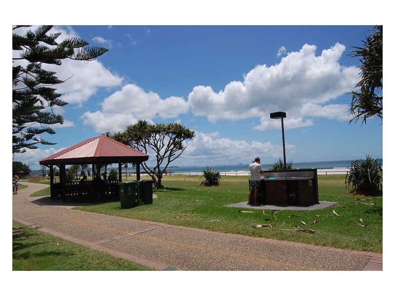 201/88 Marine Parade, Coolangatta QLD 4225