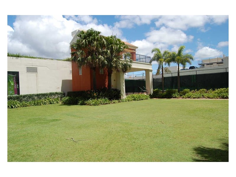 201/88 Marine Parade, Coolangatta QLD 4225