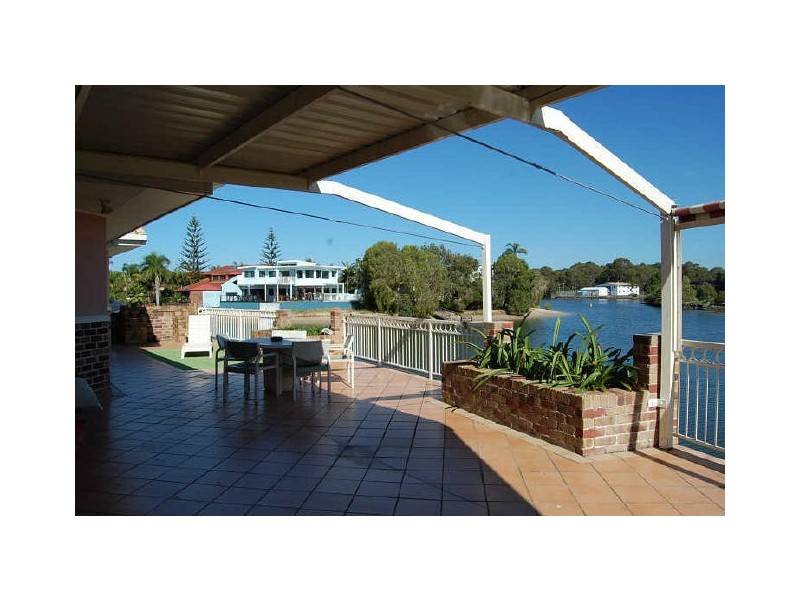 20 Sandpiper Avenue, Tweed Heads NSW 2485