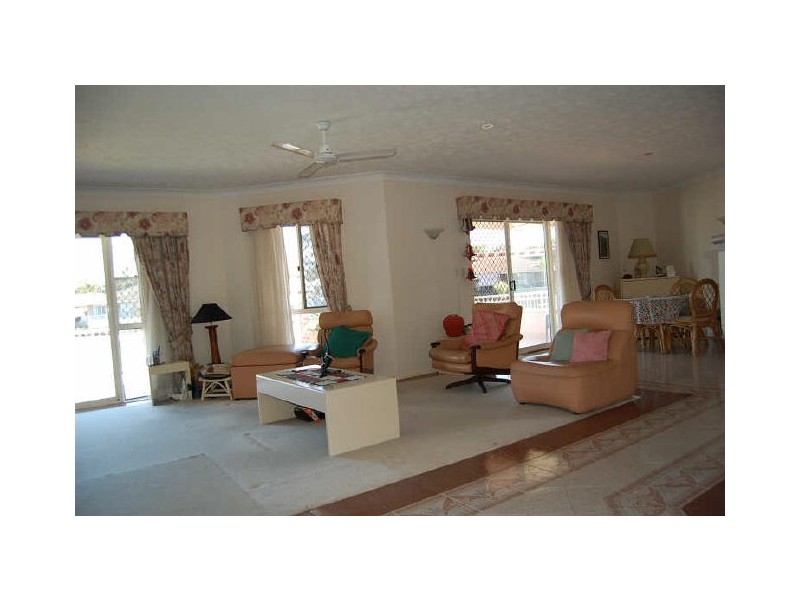 20 Sandpiper Avenue, Tweed Heads NSW 2485