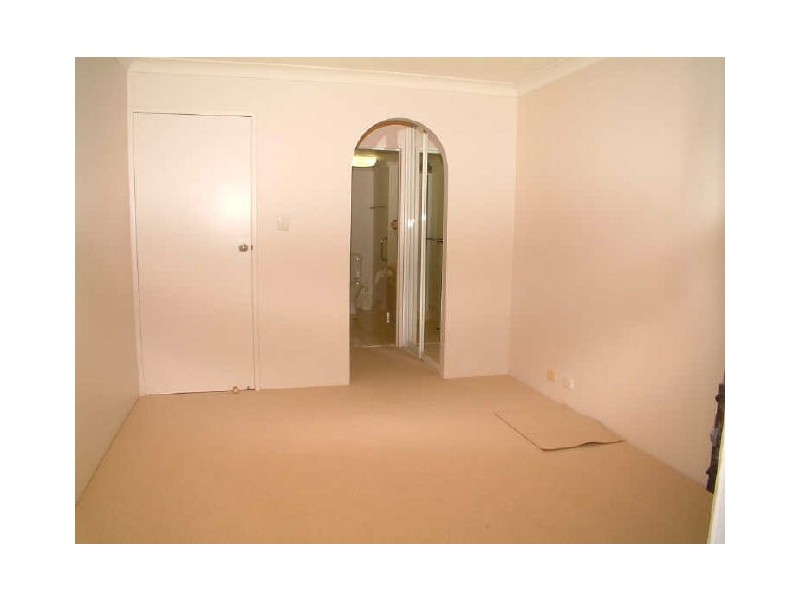 2/31 Dutton St, Coolangatta QLD 4225