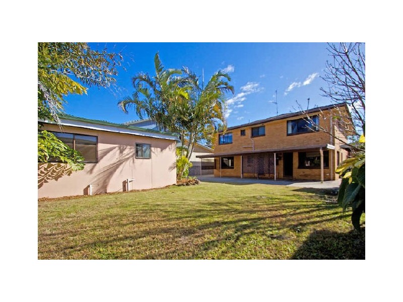 98 Dry Dock Road, Tweed Heads South NSW 2486