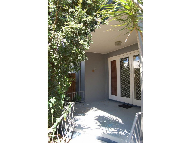 28 Wyberba Street (West), Tugun QLD 4224