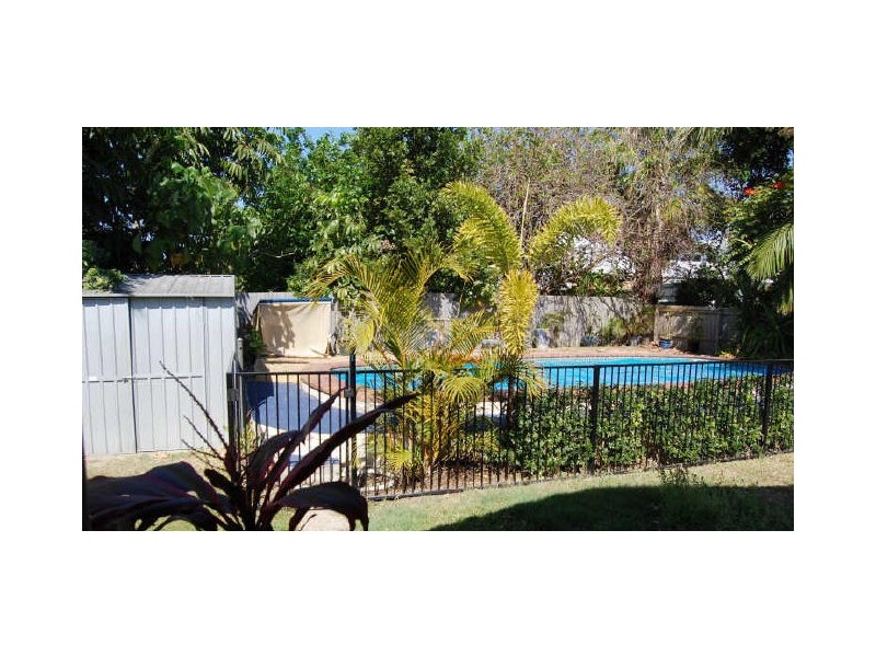 28 Wyberba Street (West), Tugun QLD 4224
