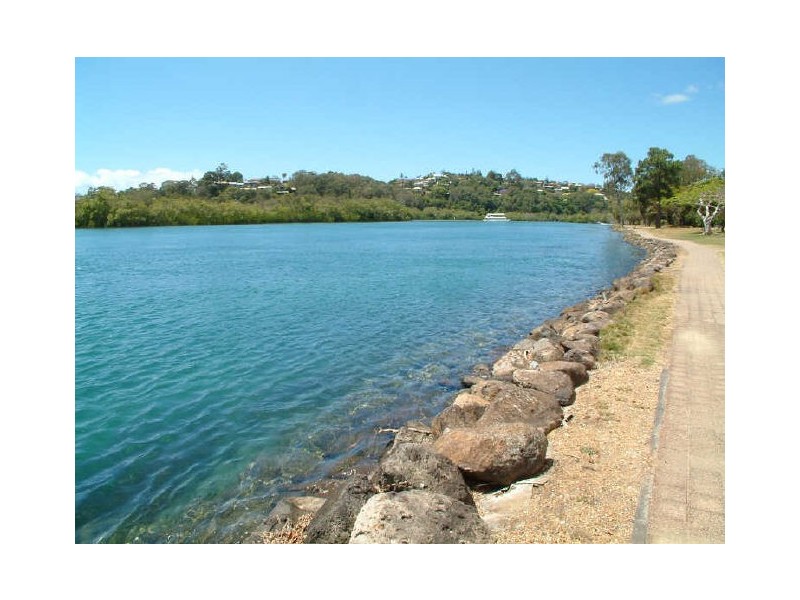 10 Sunset Boulevarde, Tweed Heads West NSW 2485