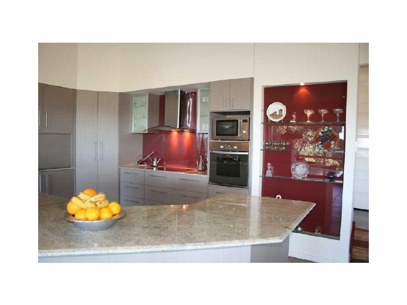 4 Owenia Cct, Bilambil Heights NSW 2486