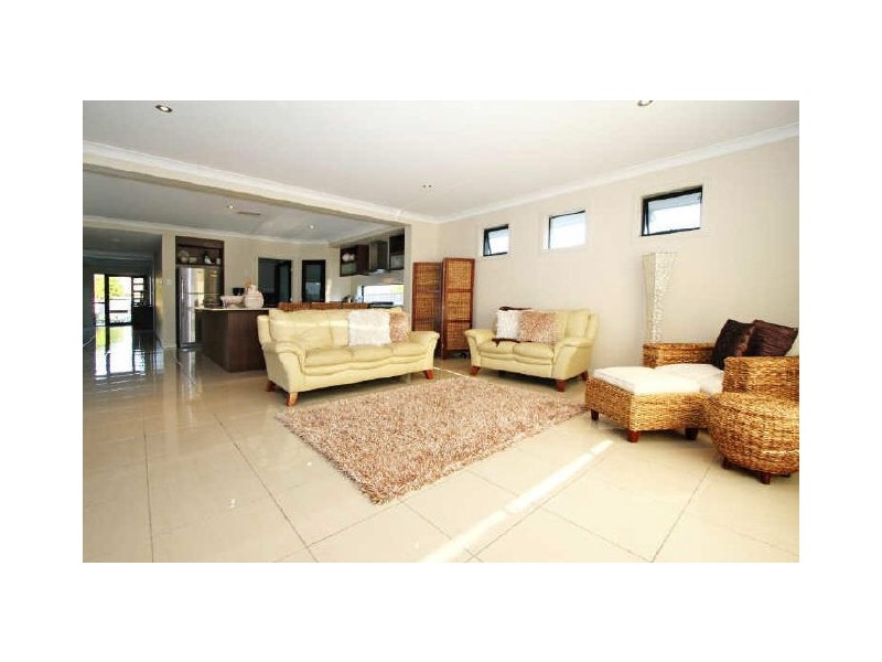 97 Botanical Circuit, Banora Point NSW 2486