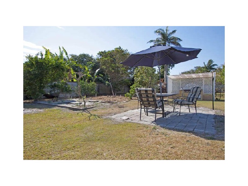 5 Floral Ave, Tweed Heads South NSW 2486
