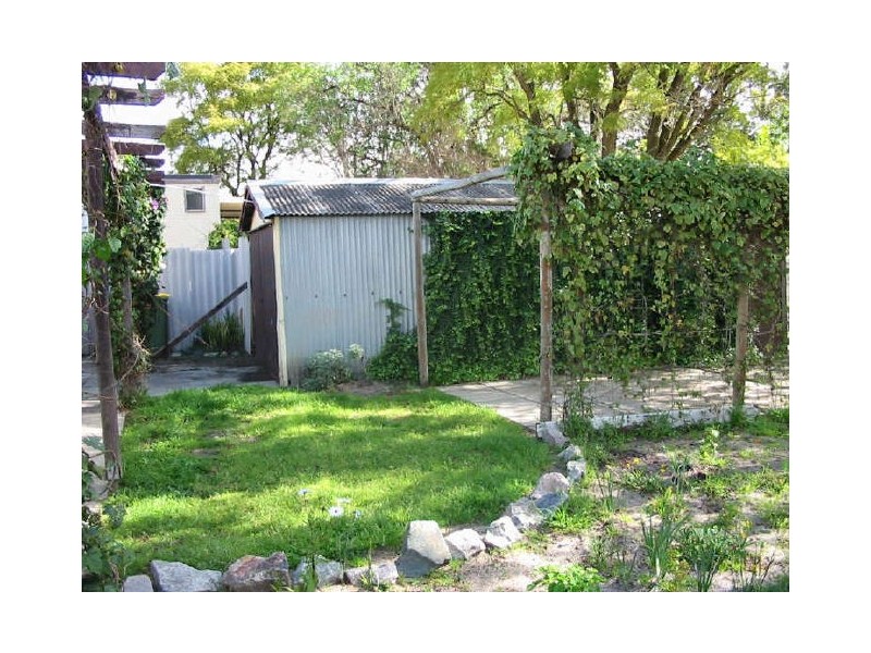 49 May Street, Gosnells WA 6110