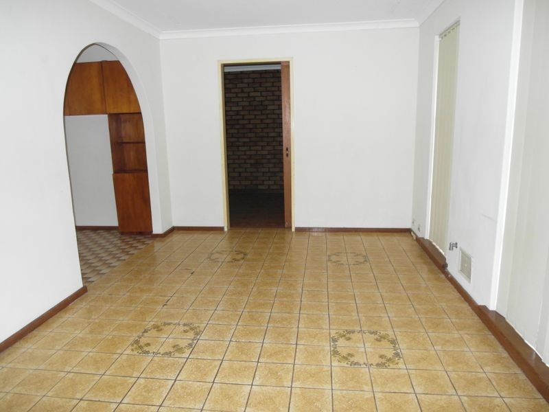 3 Conifer Street, Maddington WA 6109