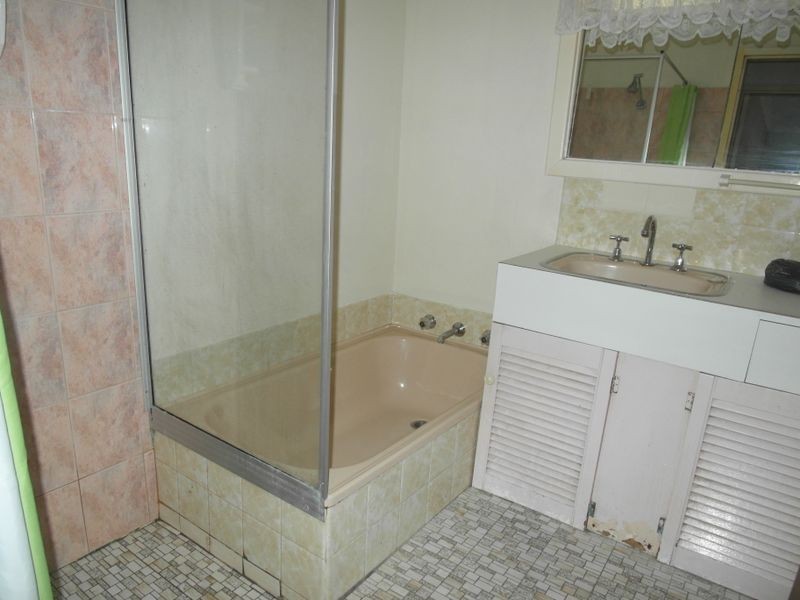 3 Conifer Street, Maddington WA 6109