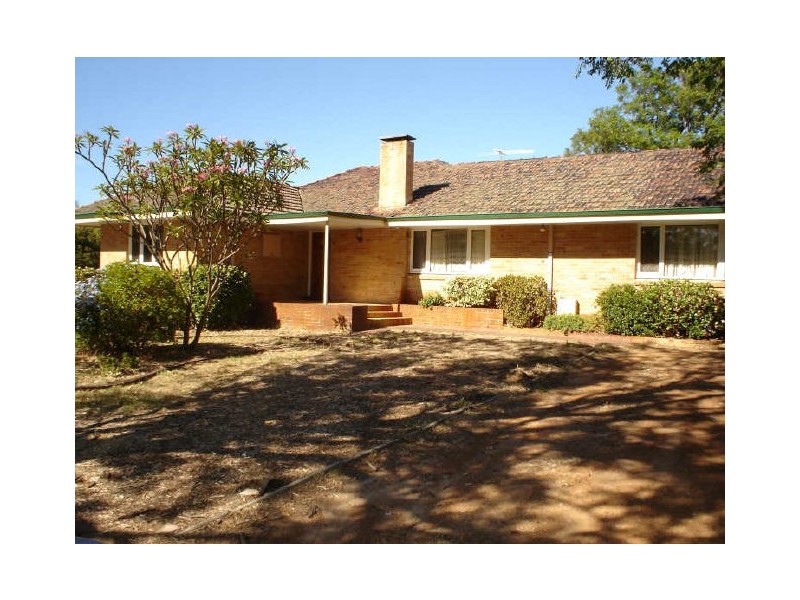 35 Astley Street, Gosnells WA 6110