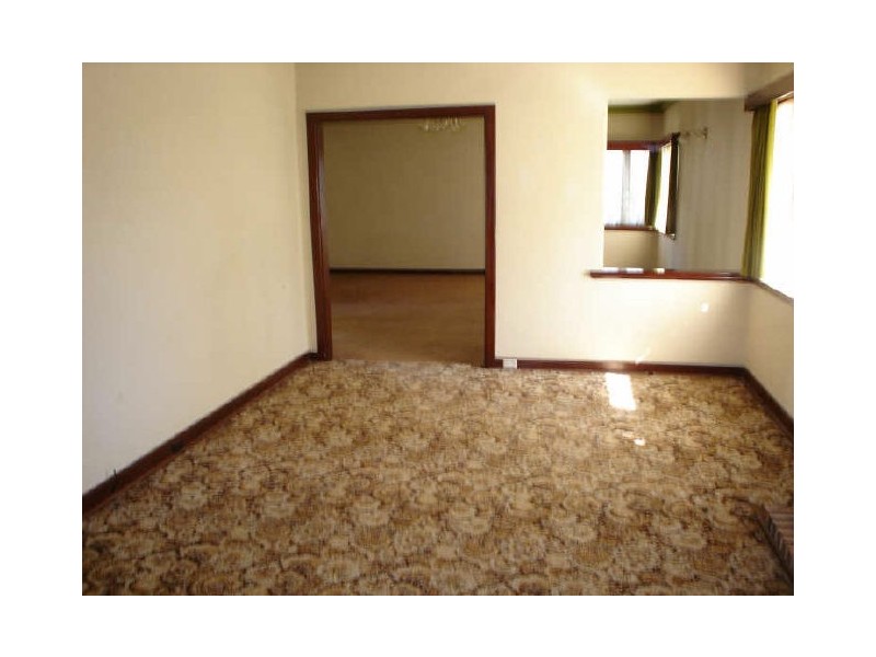 35 Astley Street, Gosnells WA 6110