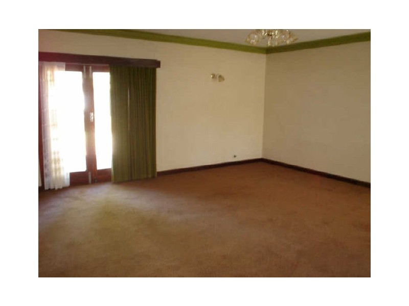 35 Astley Street, Gosnells WA 6110