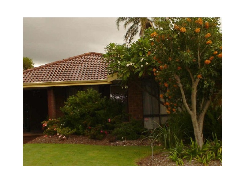 4 Logpine Crescent, Westfield WA 6111