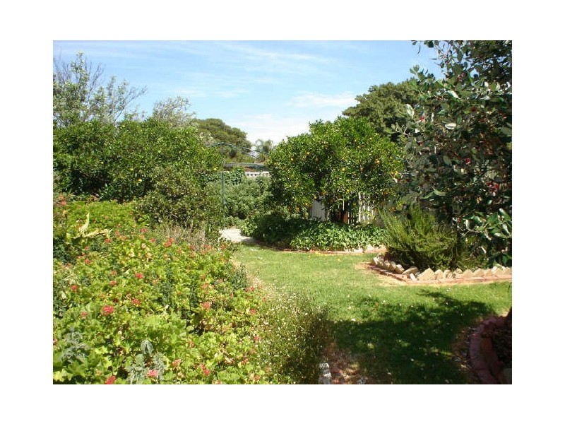 122 Wheatley Street, Gosnells WA 6110