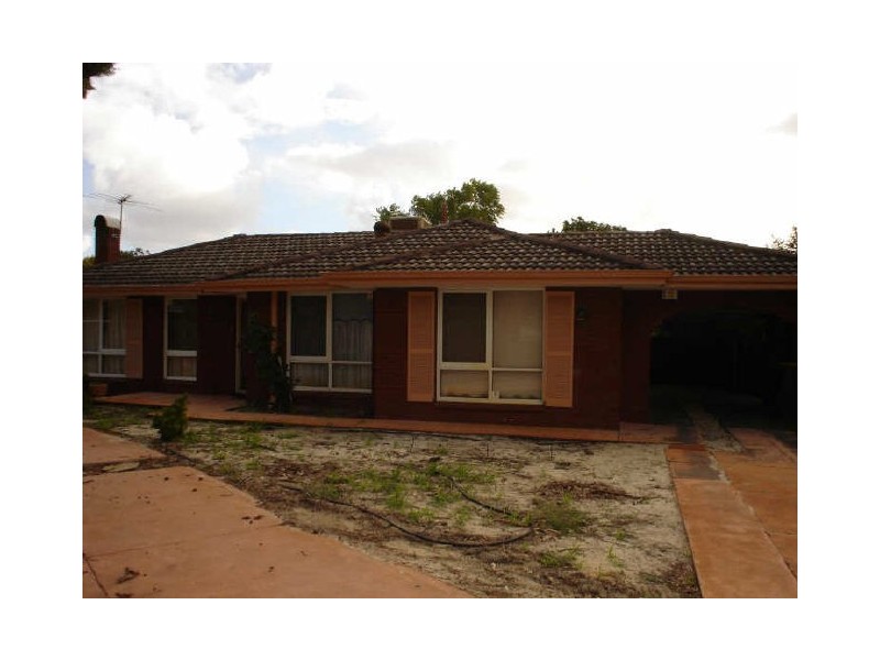 18 Chilham Place, Gosnells WA 6110