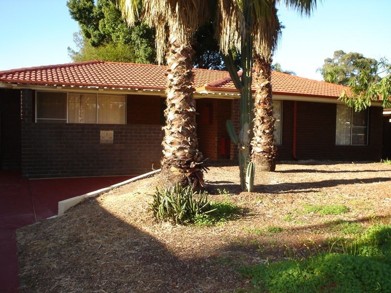 5 Oakajee Way, Gosnells WA 6110