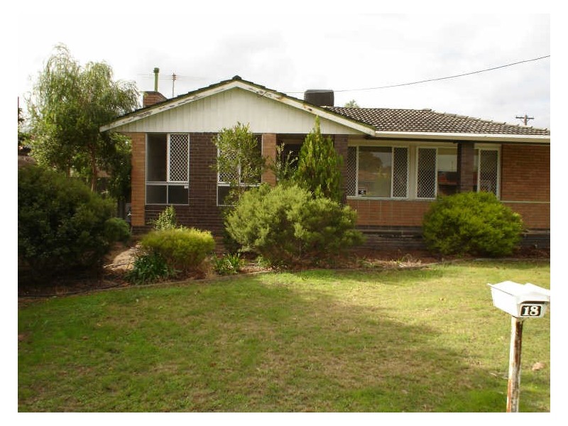 18 Elsie Street, Gosnells WA 6110