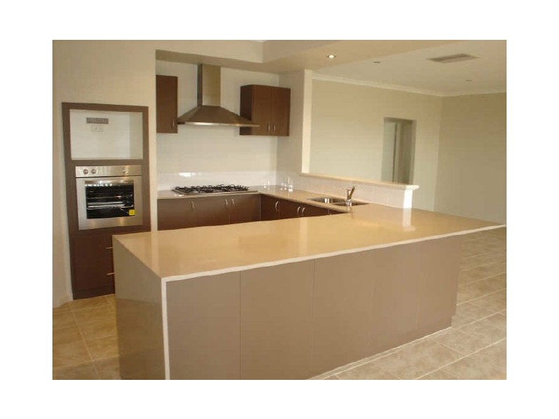 12 Stills Avenue, Harrisdale WA 6112