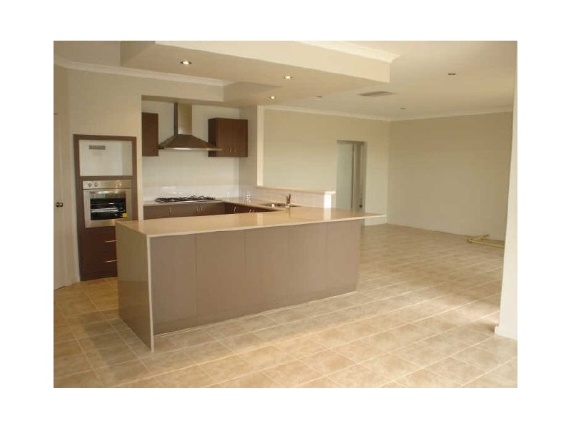 12 Stills Avenue, Harrisdale WA 6112