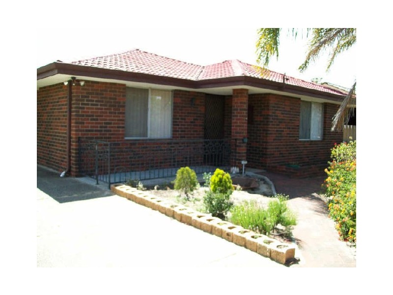 17 Hinkler Street, Kenwick WA 6107