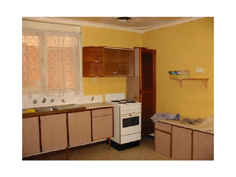 27 Ilma Street, Gosnells WA 6110