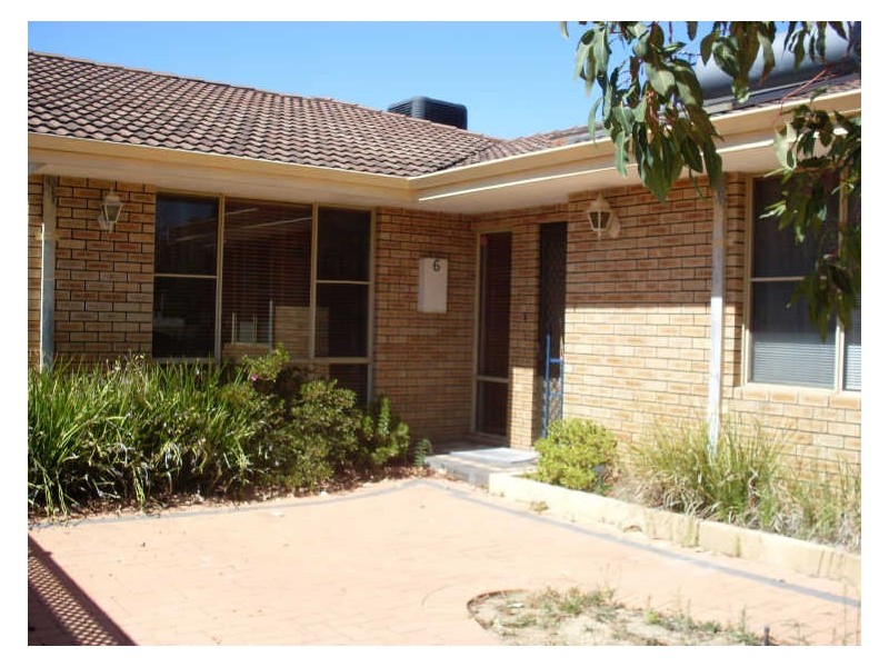 6 Rede Street, Gosnells WA 6110