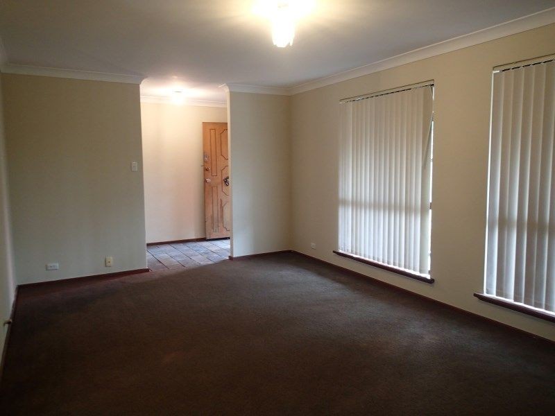 10 Rudall Close, Gosnells WA 6110
