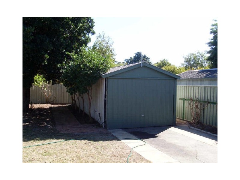 7 Kelton Way, Thornlie WA 6108