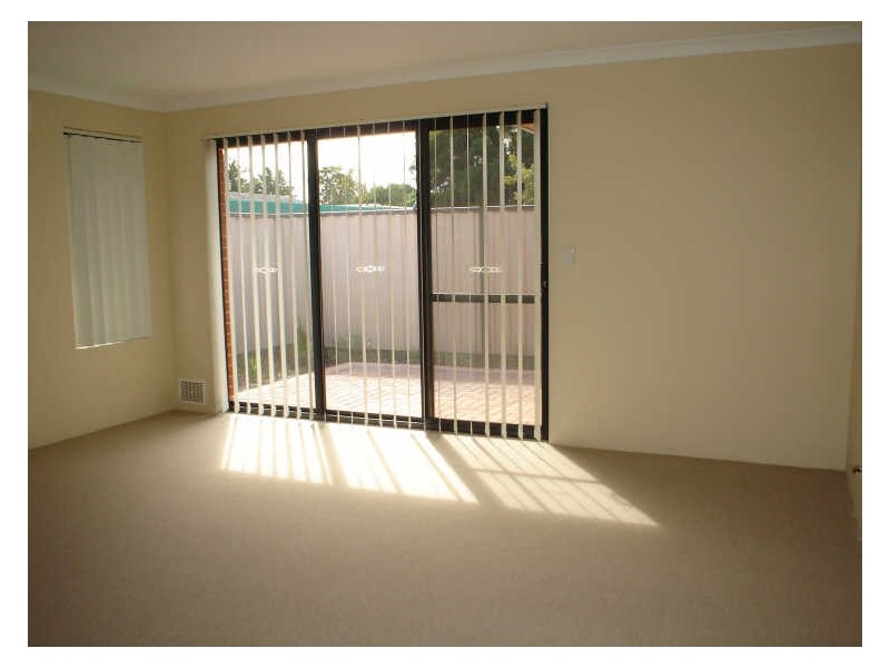 8/59-71 Little John Road, Armadale WA 6112