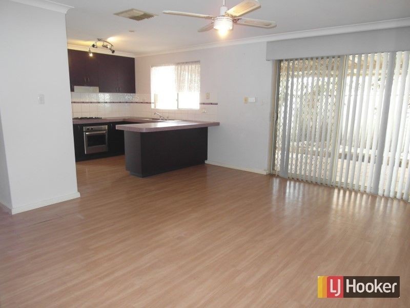 b/25 Kellerman Way, Gosnells WA 6110