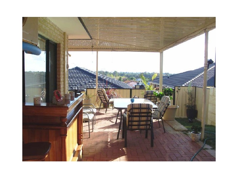 26 Connell Ave, Kelmscott WA 6111