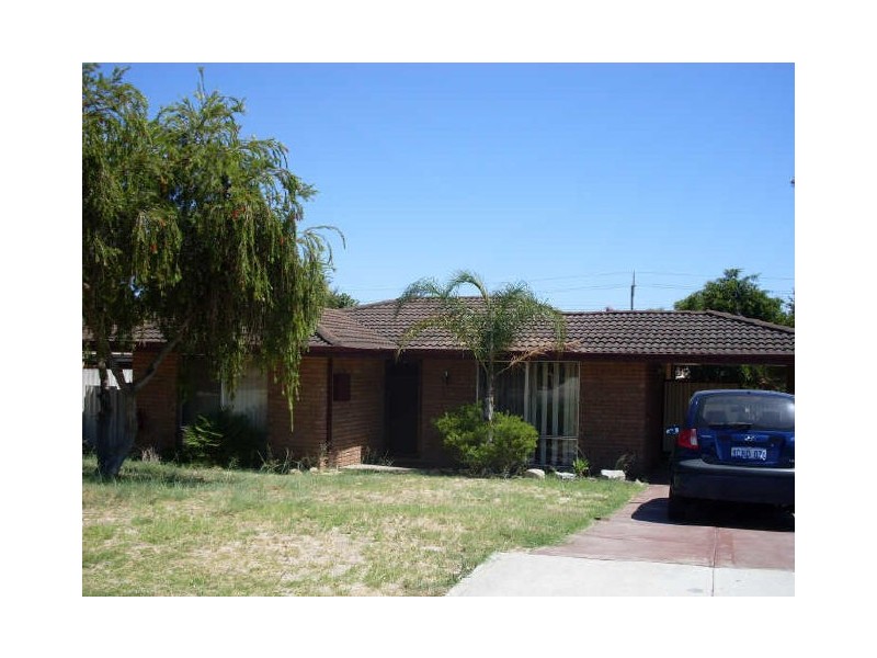 77 Murchison Way, Gosnells WA 6110